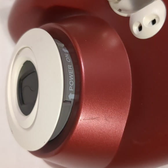 Polaroid 300 Instant Camera Maroon & White - Picture 5 of 12